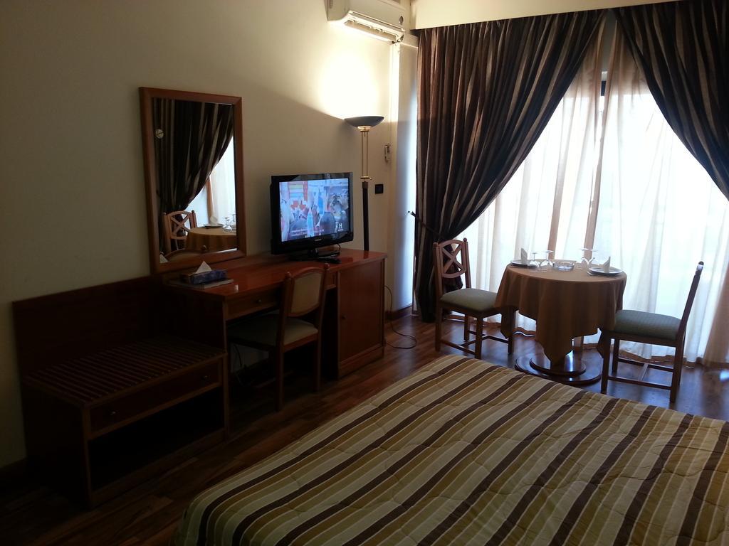 Charles Hotel Beirut Ngoại thất bức ảnh